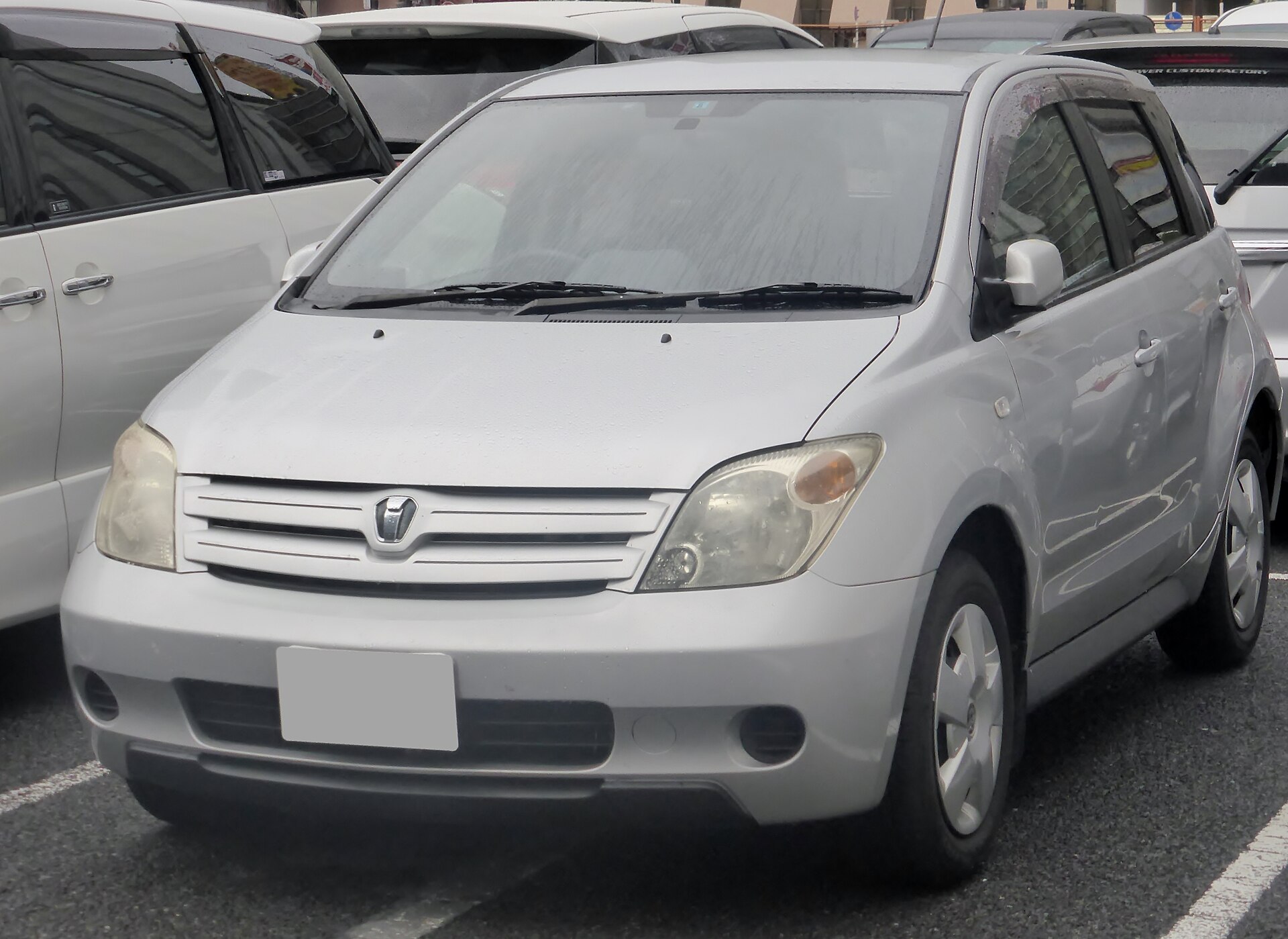 TOYOTA IST 1.3F L-Edition 2004 vehicle image